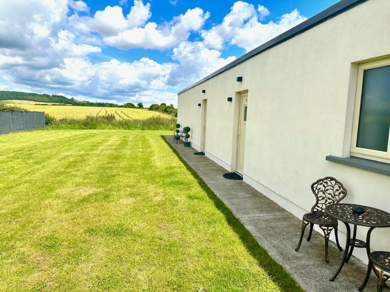 Kildare Luxury Suites Exterior foto