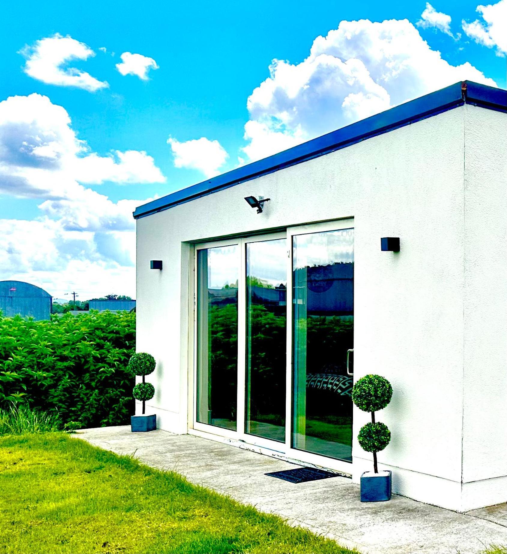 Kildare Luxury Suites Exterior foto